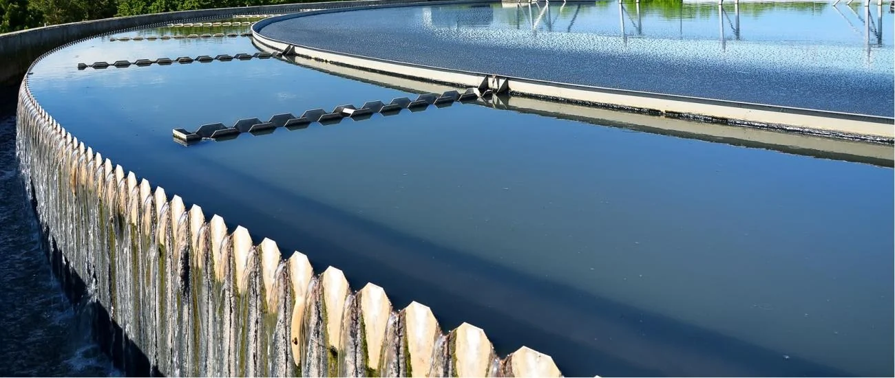 Clarifier with weir overflow at a water treatment plant